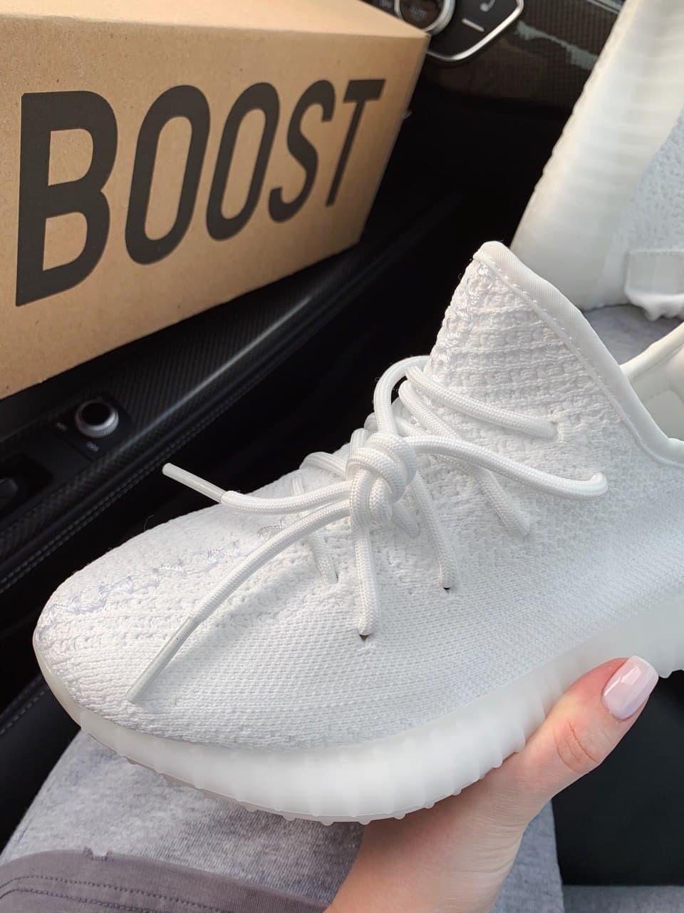 Yeezy boost best sale blanche femme