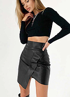 Жіноча спідниця чорного кольору з матової екошкіри з високою посадкою