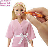Лялька Барбі Спа центр догляд за шкірою Barbie Face Mask Spa Blondie Ігровий набір GJR84 Оригінал, фото 3