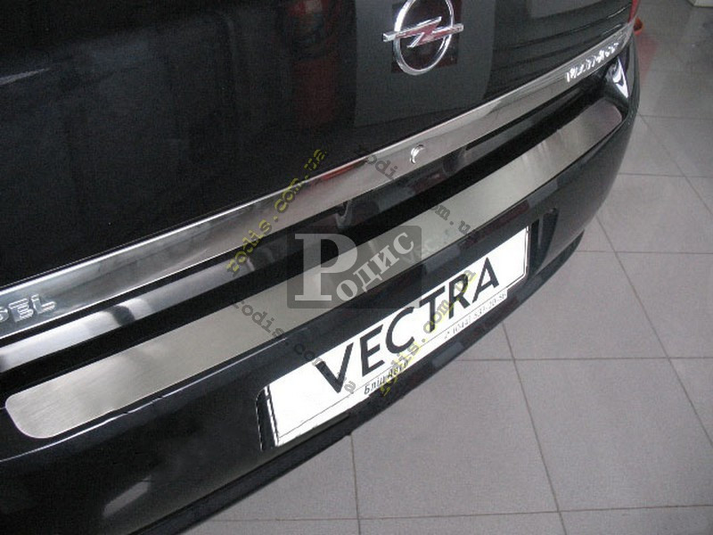 Купить Накладка на бампер "Premium" Opel Vectra C 4D/5D 2002-2008 ...