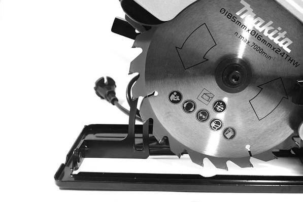 Makita 5704r blade sale