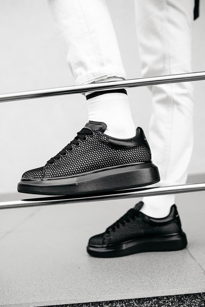 Кросівки жіночі Alexander McQueen Larry Black маквин чорні шкіряні кеди повсякденні демісезонні