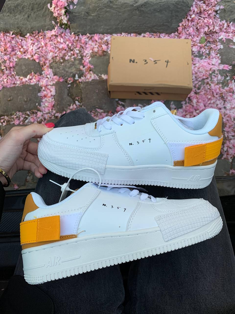 Жіночі кросівки Nike Air Force 1 Type 354 White Orange | Найк Аір Форс 1 354 Білі Помаранчеві