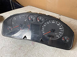 4B0919880G Панель приладів для Audi A6 C5 б/у