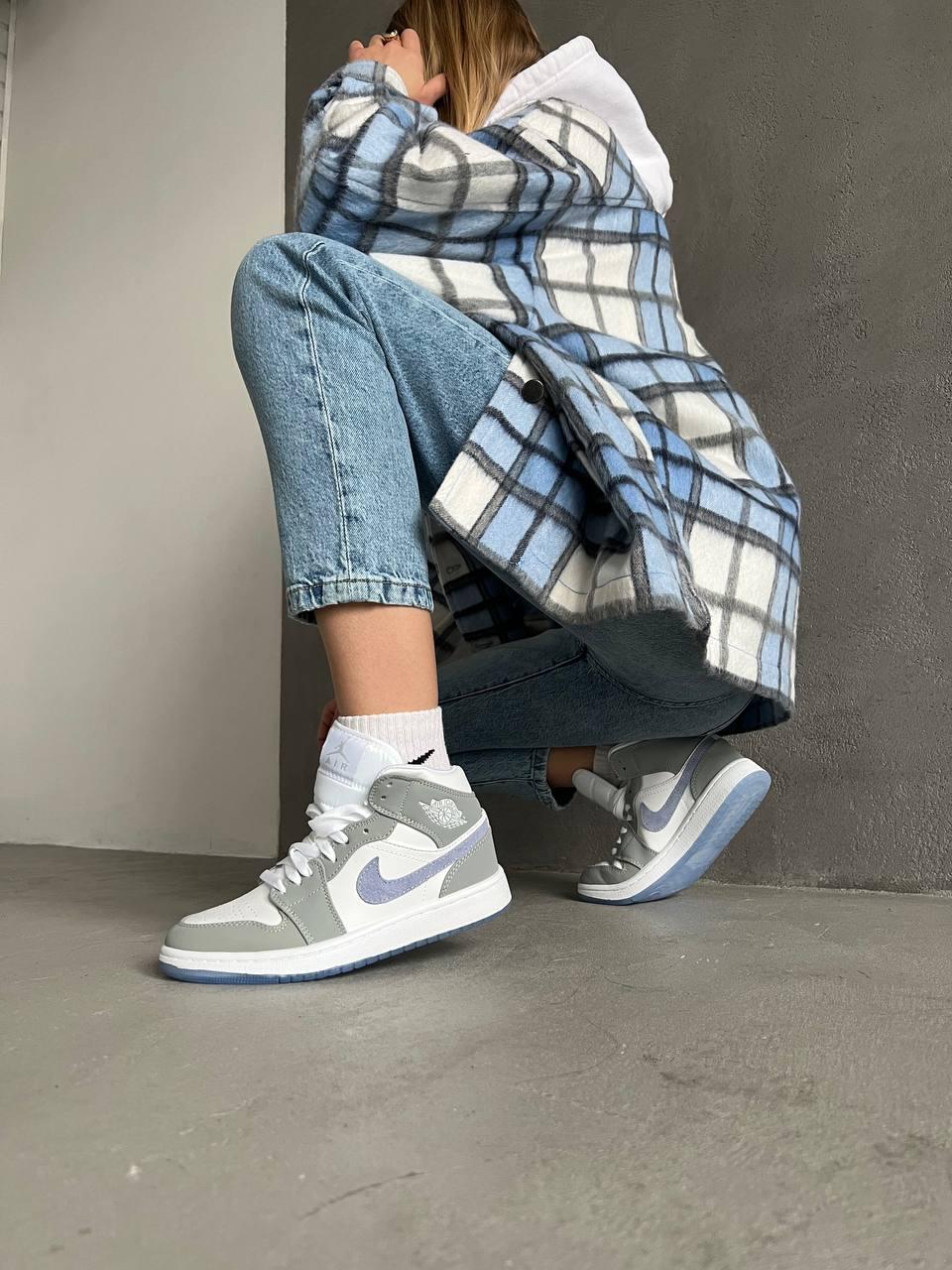 Жіночі кросівки Nike Air Jordan Retro 1 Mid High Grey Blue | Найк Аір Джордан 1