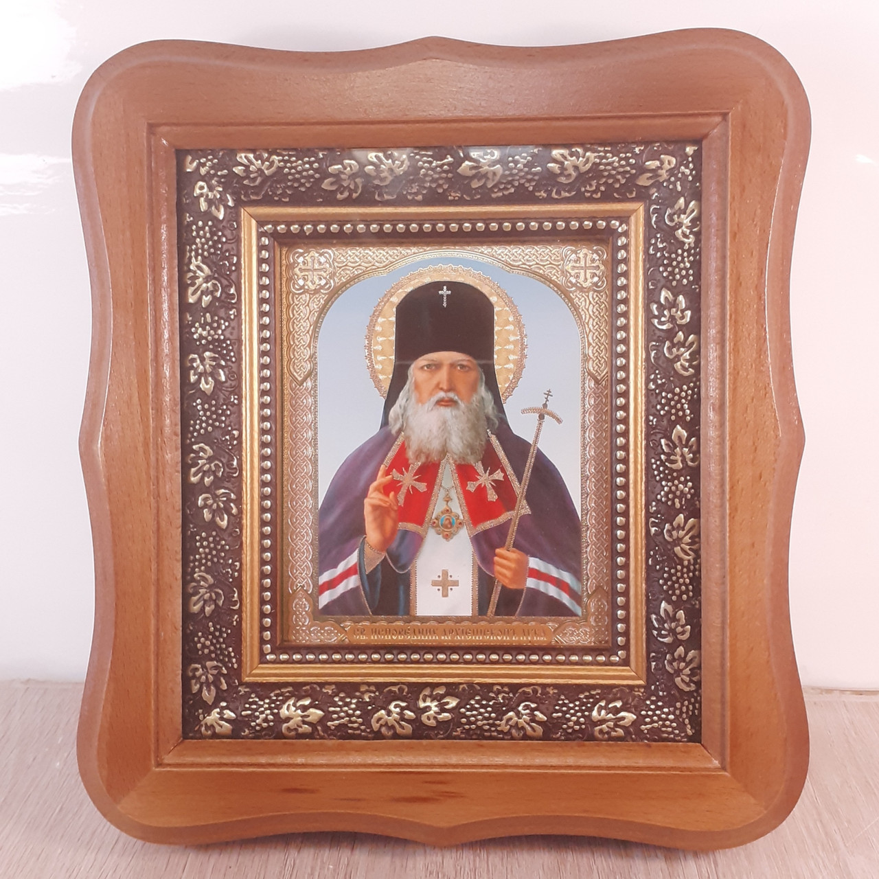 Ікона Лука святий сповідник архієпископ, лик 10х12 см, у світлому дерев'яному кіоті