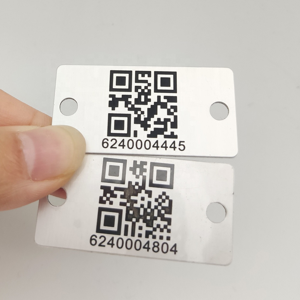 Металлическая Шильда с QR кодом. Шильды на оборудование. Таблички с gr-Кодом. Бирки на алюминии с gr-Кодом - фото 4 - id-p1579315794