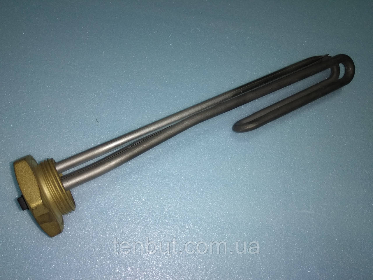 Тен різьбовий нержавіючий 1.1/4"дюйма різьблення 2.5 кВт.230В. без місця під магнієвий анод . Виробник Kawai .