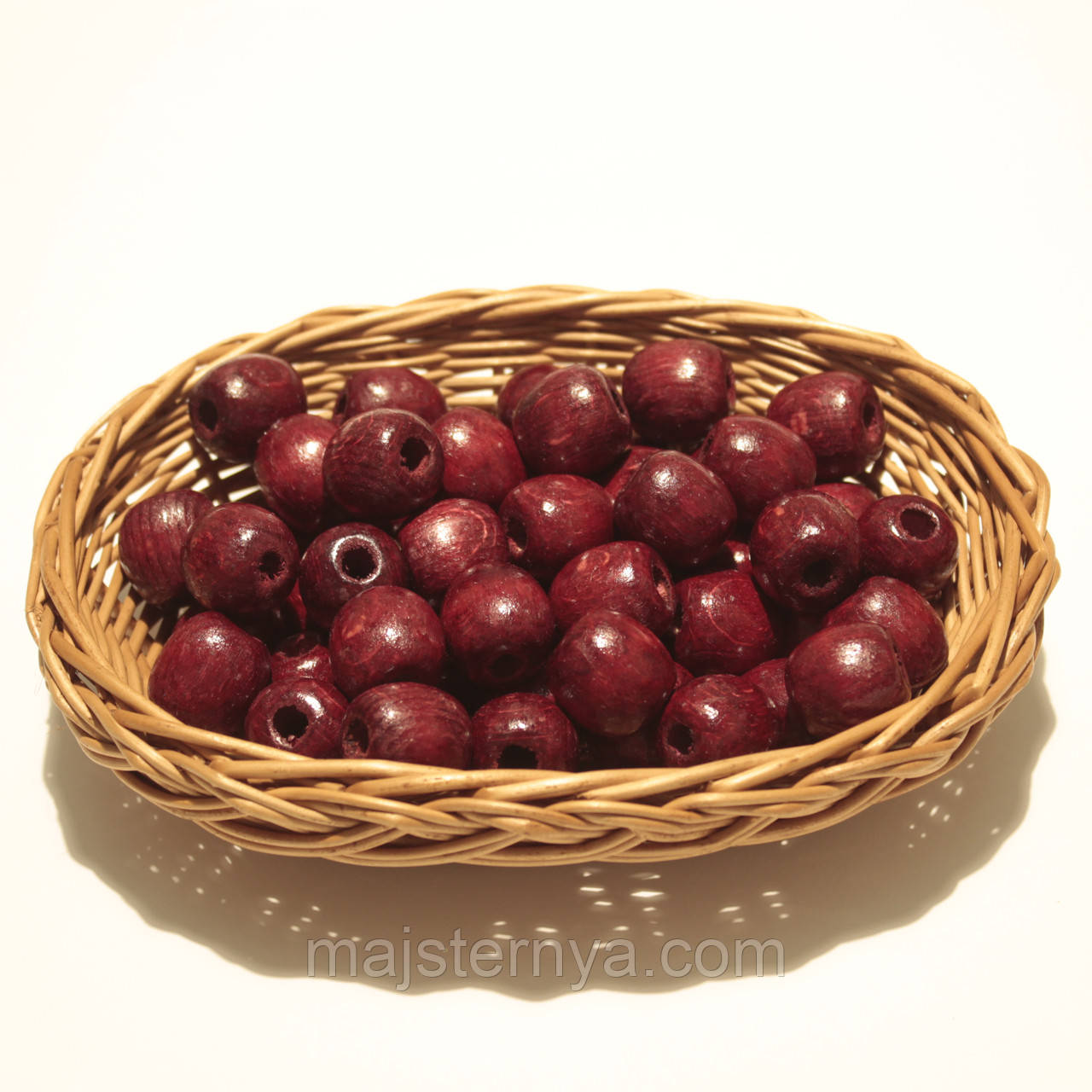 Дерев'яні намистини 20мм, дірка 7мм (50шт в упаковці) бордового кольору