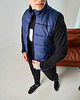 Мужская дутая стеганая спортивная жилетка без капюшона из плащевки синяя на весну