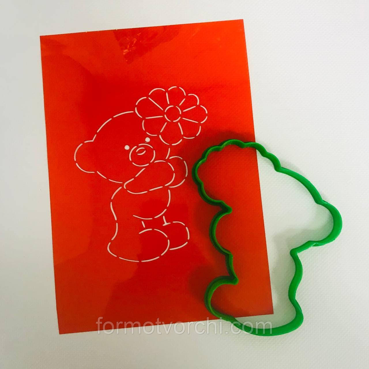 Форми-вирубки для пряників "Ведмедик із квіточком"