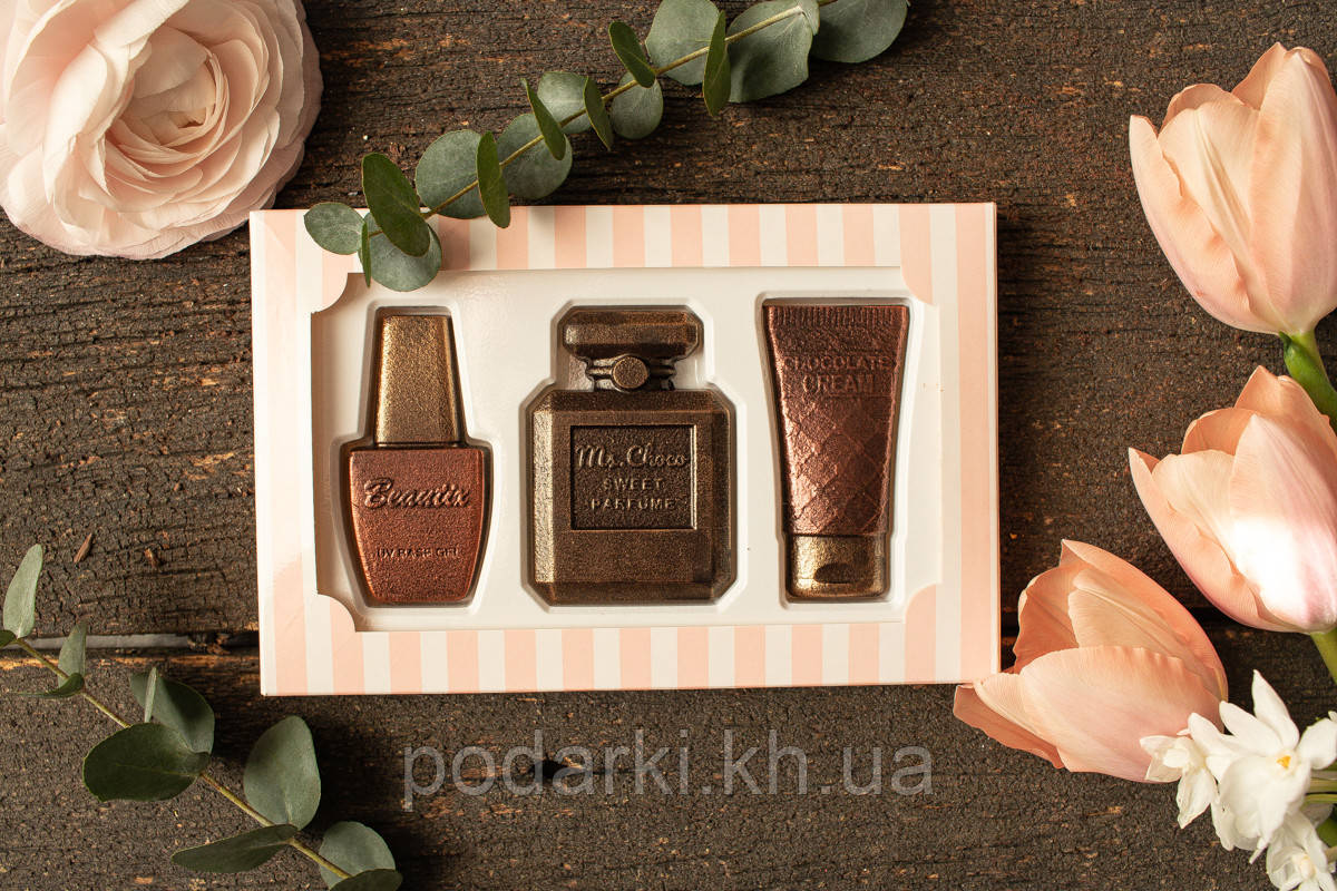 Шоколадна косметичка для коханої дружини