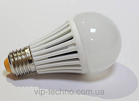 Світлодіодна лампа 10W E27 Холодний білий