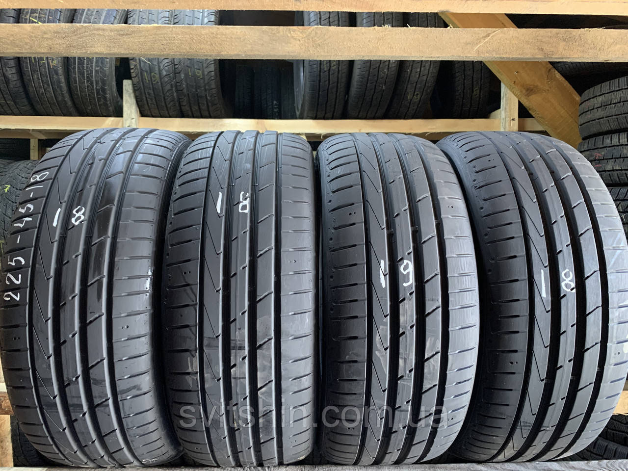 Комплект 225/45R18 Hankook Ventus S1 evo2 18.19 рік 7мм стан супер R18, фото 1