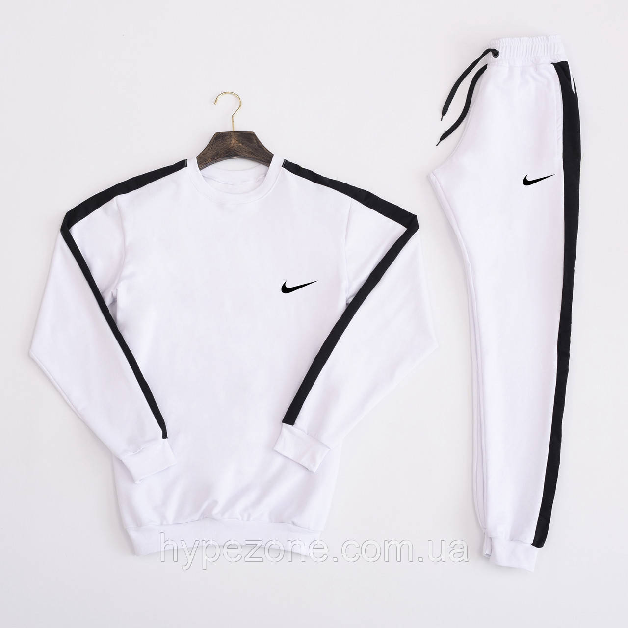 Чоловічий весняний костюм NIKE з лампасами Світшот з логотипом Найк і спортивні штани NIKE на резинці. Трикотаж