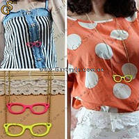 Прикраса на ланцюжку "Fashionable Glasses"