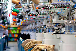 Як робляться шкарпетки у виробничому масштабі? Усі секрети виготовлення шкарпеток