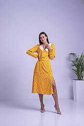 Жіноче плаття зі штапелю з коміром у жовтому кольорі з принтом розміри 44,46,48,50