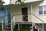 Двосторонній ганок з навісом та поручнями, фото 10