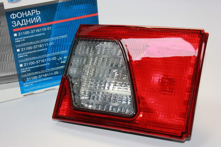 Ліхтар лівий внутрішній ВАЗ 2110-2112 в зборі, фото 1