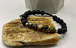 Браслет из шаров натурального янтаря та чорной лавы , браслет з бурштину та чорної лави, фото 2