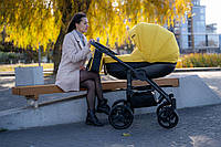 Универсальная всесезонная детская коляска 2в1 "Discovery" с сумкой дождевиком и сеткой / желтая