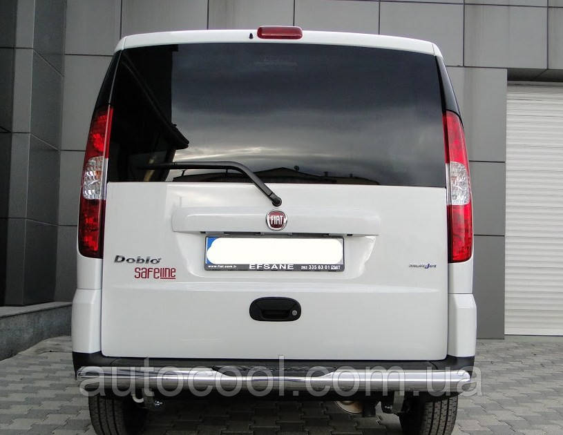 Захист заднього бампера труба з початком Fiat Doblo nuovo 2015+