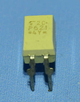 Оптрон TLP621
