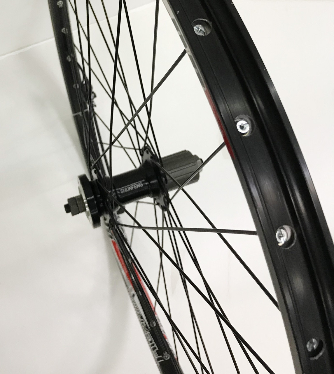 Купить Колесо на велосипед заднее 26" Velohit под кассету и дисковый ...