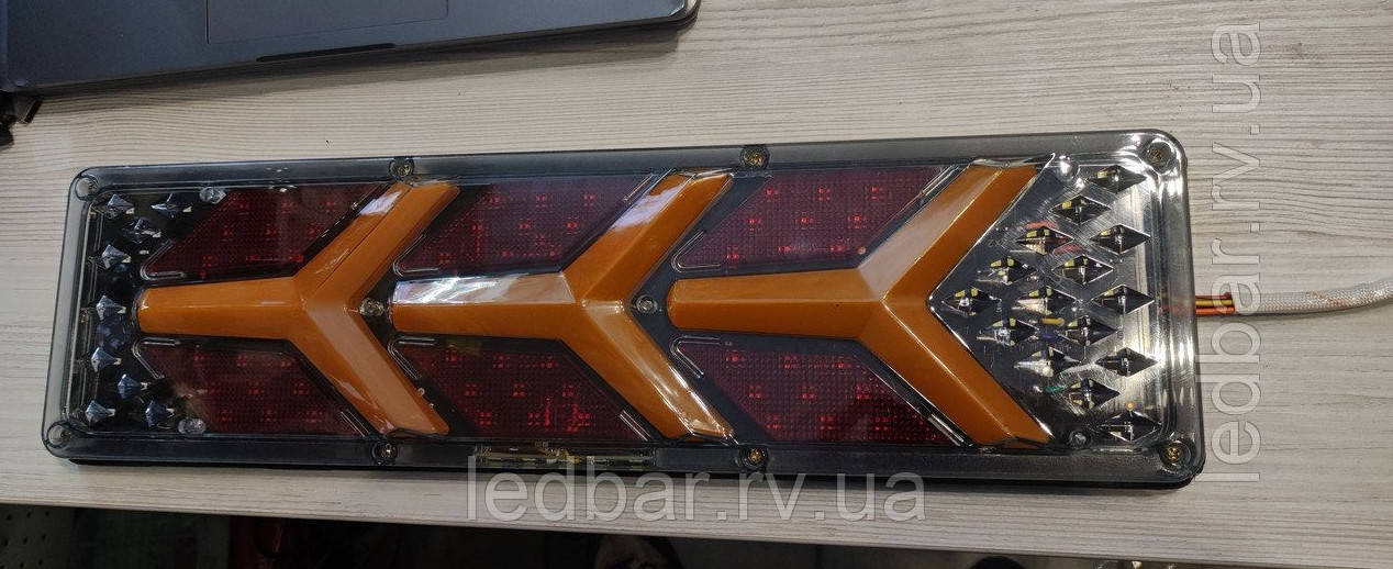 Ліхтар задній правий Renault PREMIUM I, Daf LF, Sprinter, Crafter, Master