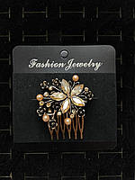 Гребінець золотистий для волосся із золотистими перлинами зі стразами квіточки розмір 5х5 см