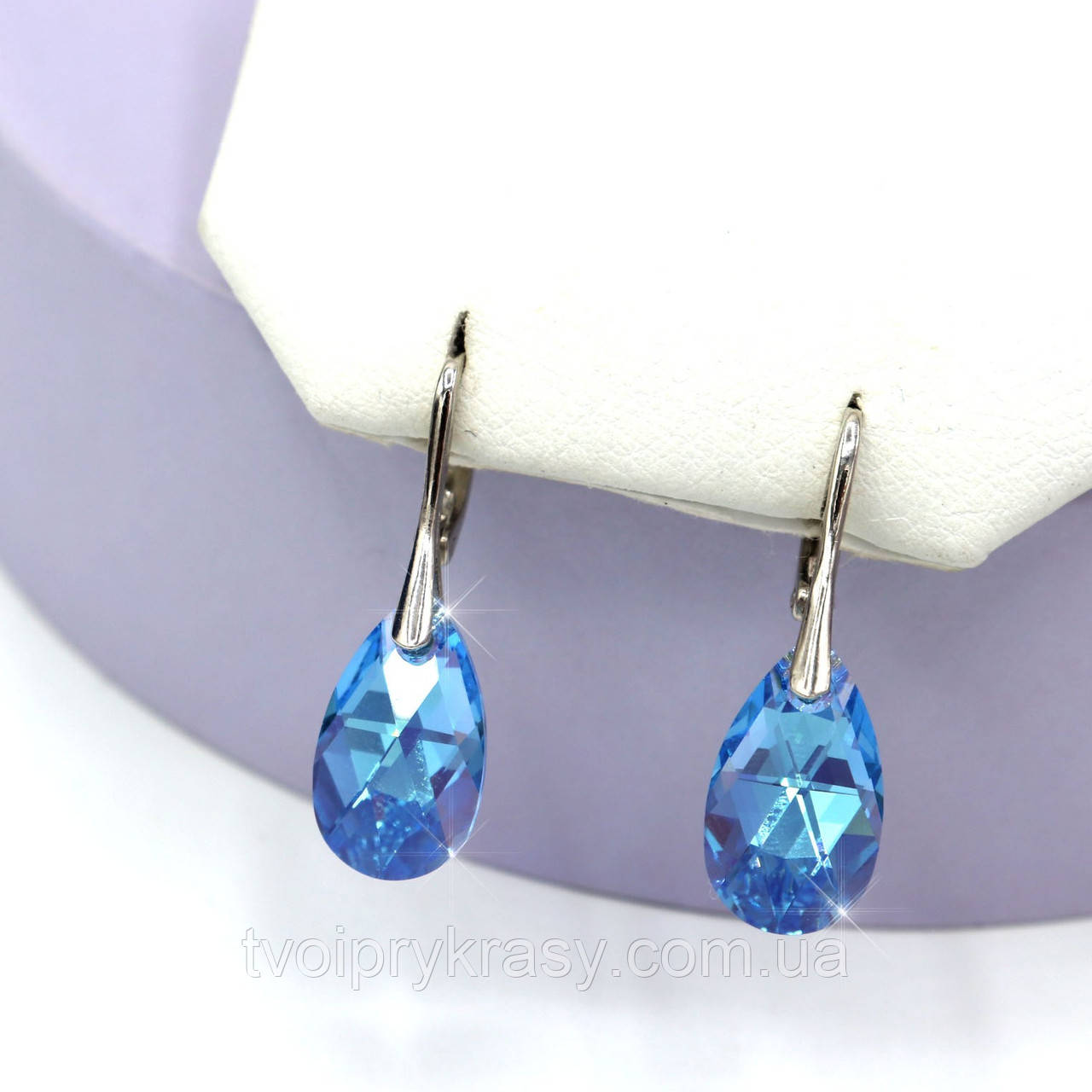 Срібні сережки на англійській застібці з кришталем Swarovski "Крапля"