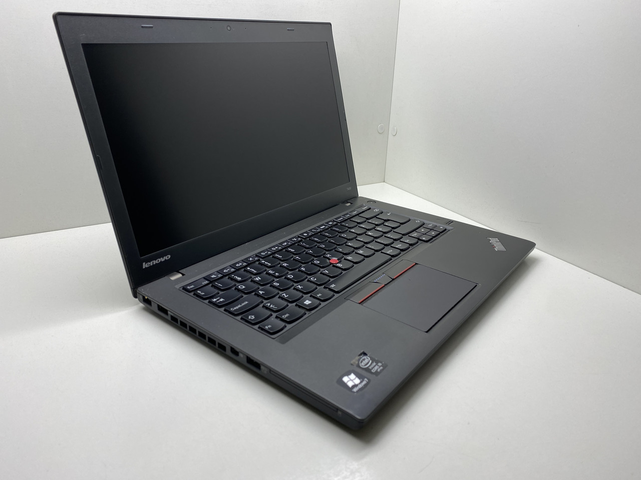 Ноутбук Lenovo ThinkPad T450 \ 14.0 \ Core I5 \ 8 GB \ SSD 180 GB