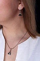 Срібні сережки сірого кольору Swarovski "Трикутник", фото 3