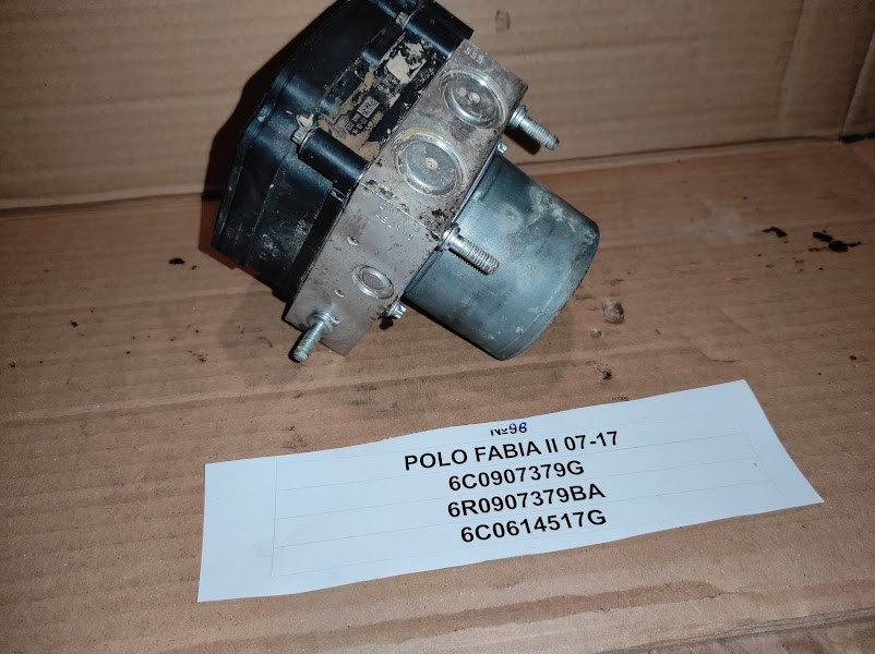No98 Б/у Блок управління ABS 6C0907379G 6R0907379BA 6C0614517G для Skoda Fabia, VW Polo III 2007-2017, фото 1