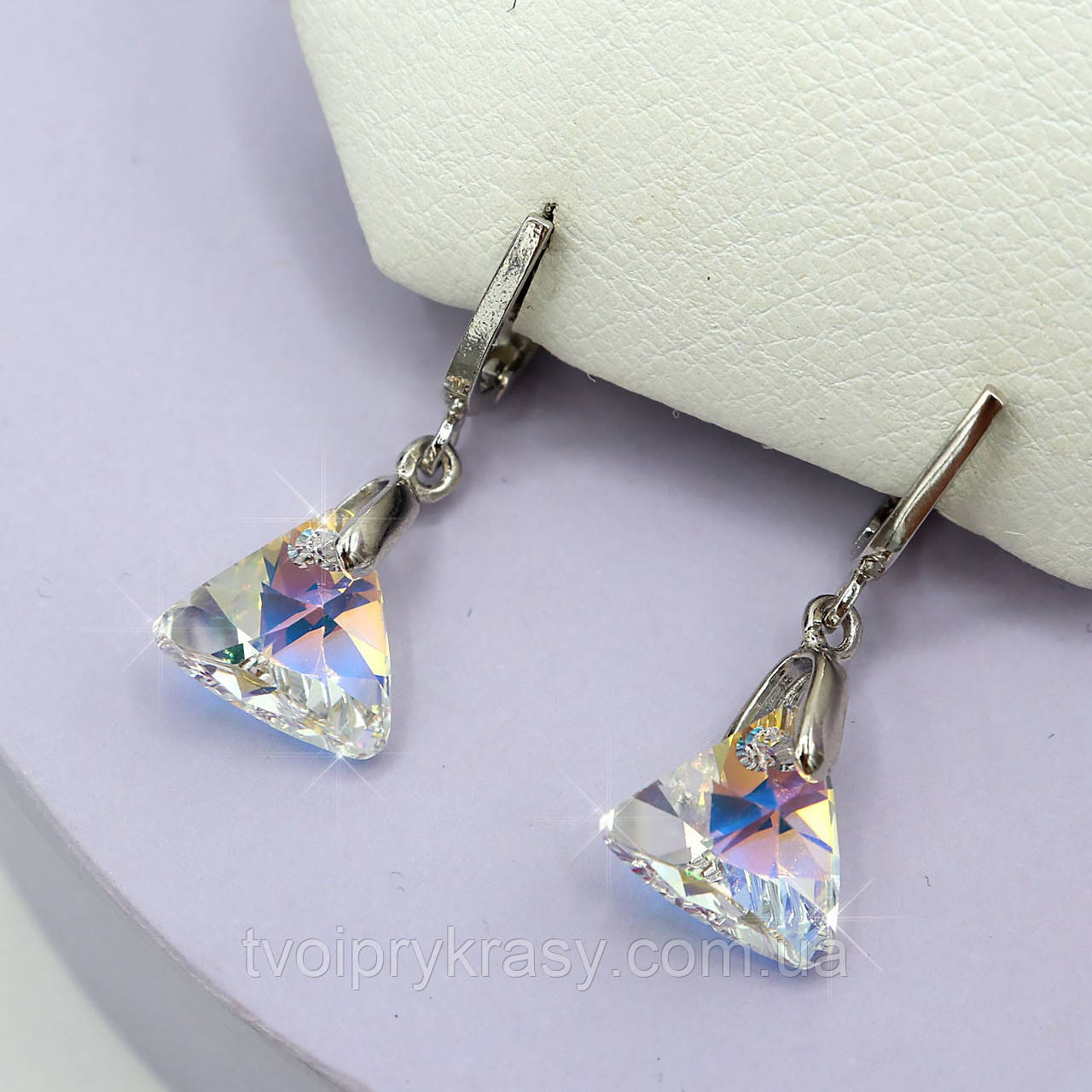 Срібні сережки з кришталем блакитного кольору Swarovski "Трикутник"