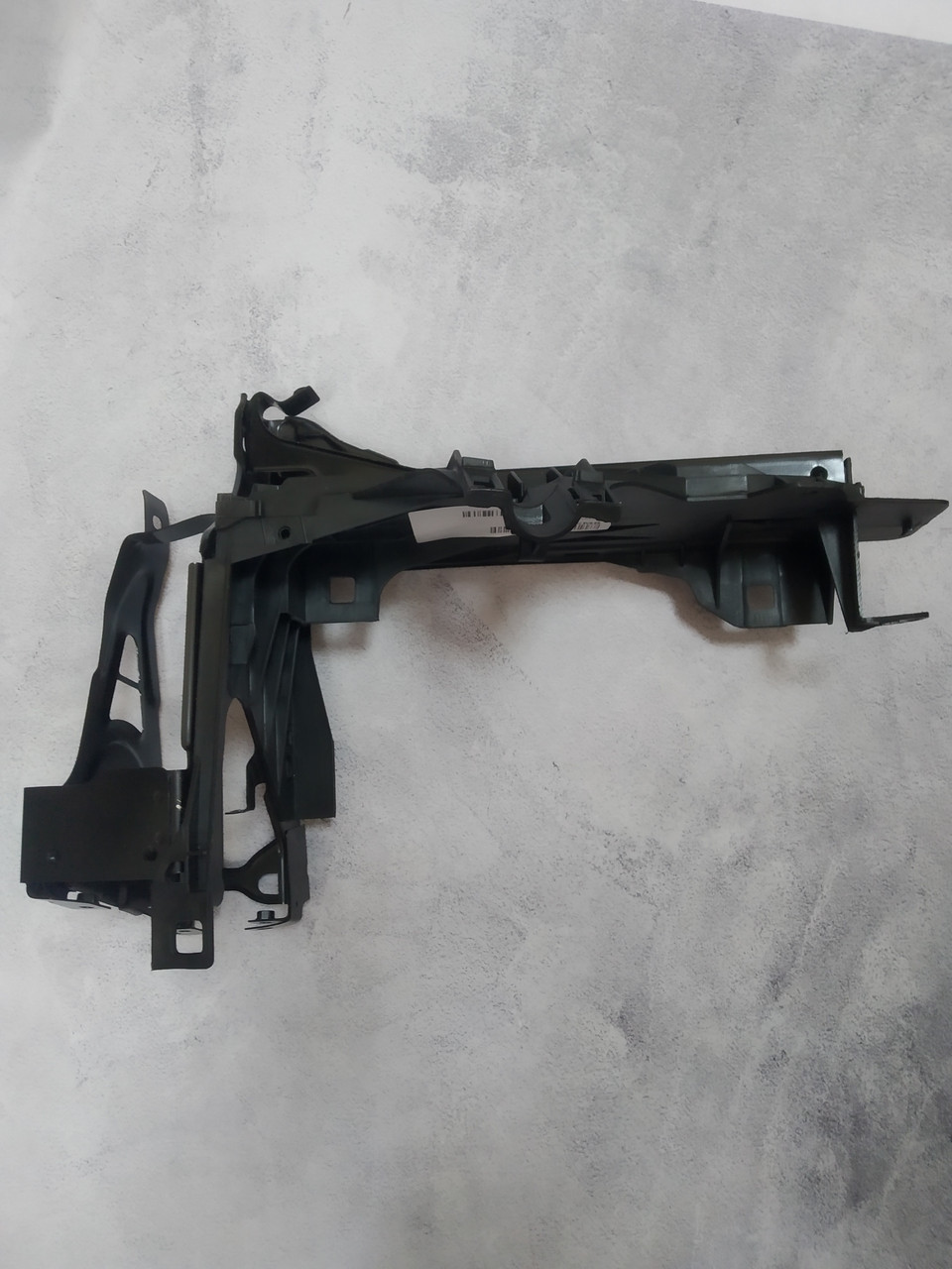Панель передня, права (кріплення фари) BMW 5 F10 (БМВ 5 Ф10) 2010-2017 51647200794