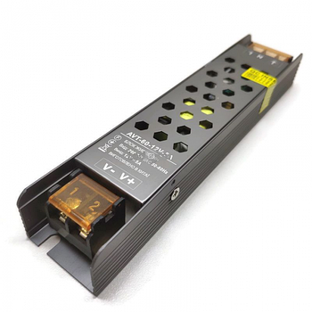 Скоба кріпильна із цвяхом