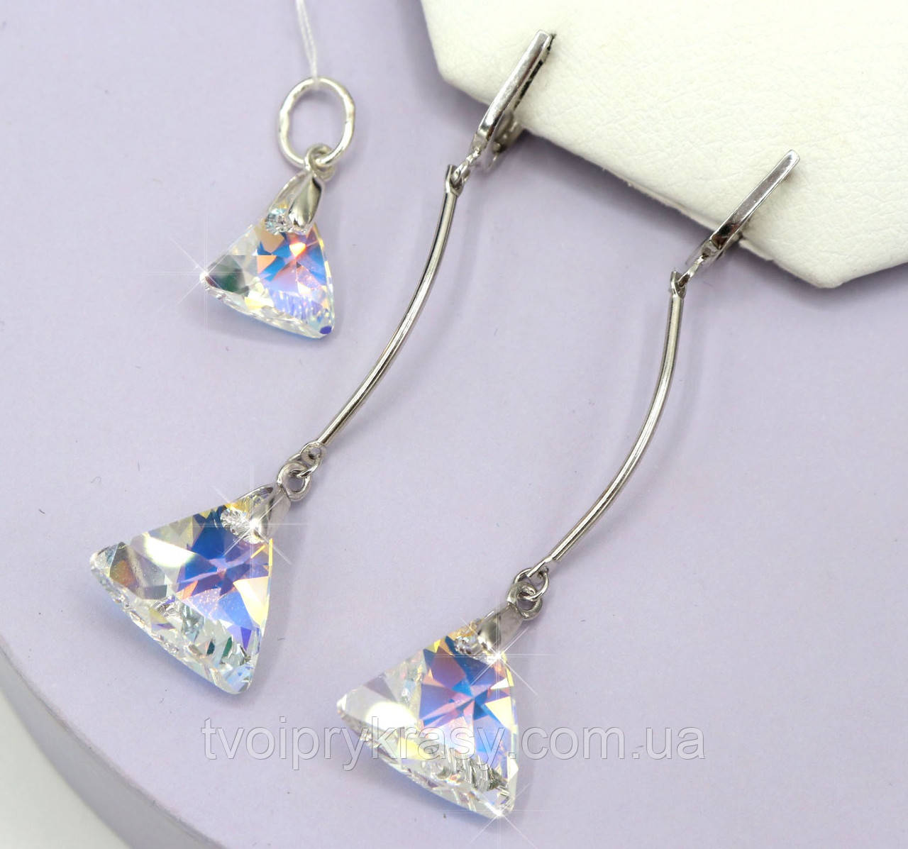 Срібні сережки з Swarovski "Трикутник"