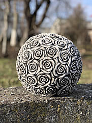 Садова фігура куля троянди для декору саду виготовлена ​​з цементу, ручної роботи 23 см