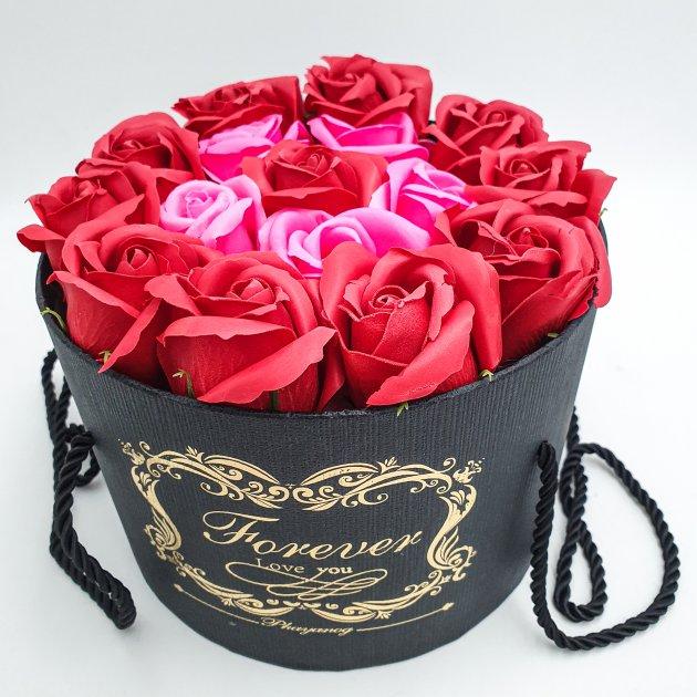 Подарунковий набір троянди з мила в капелюшній коробці букет квіткова композиція Forever червоний