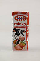Молоко з полуничним смаком Mlekovita 200мл (Польща)