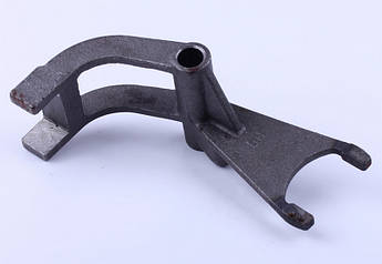 Виделка перемикання шестерні підвищуючої/понижувальної передачі — КПП/6