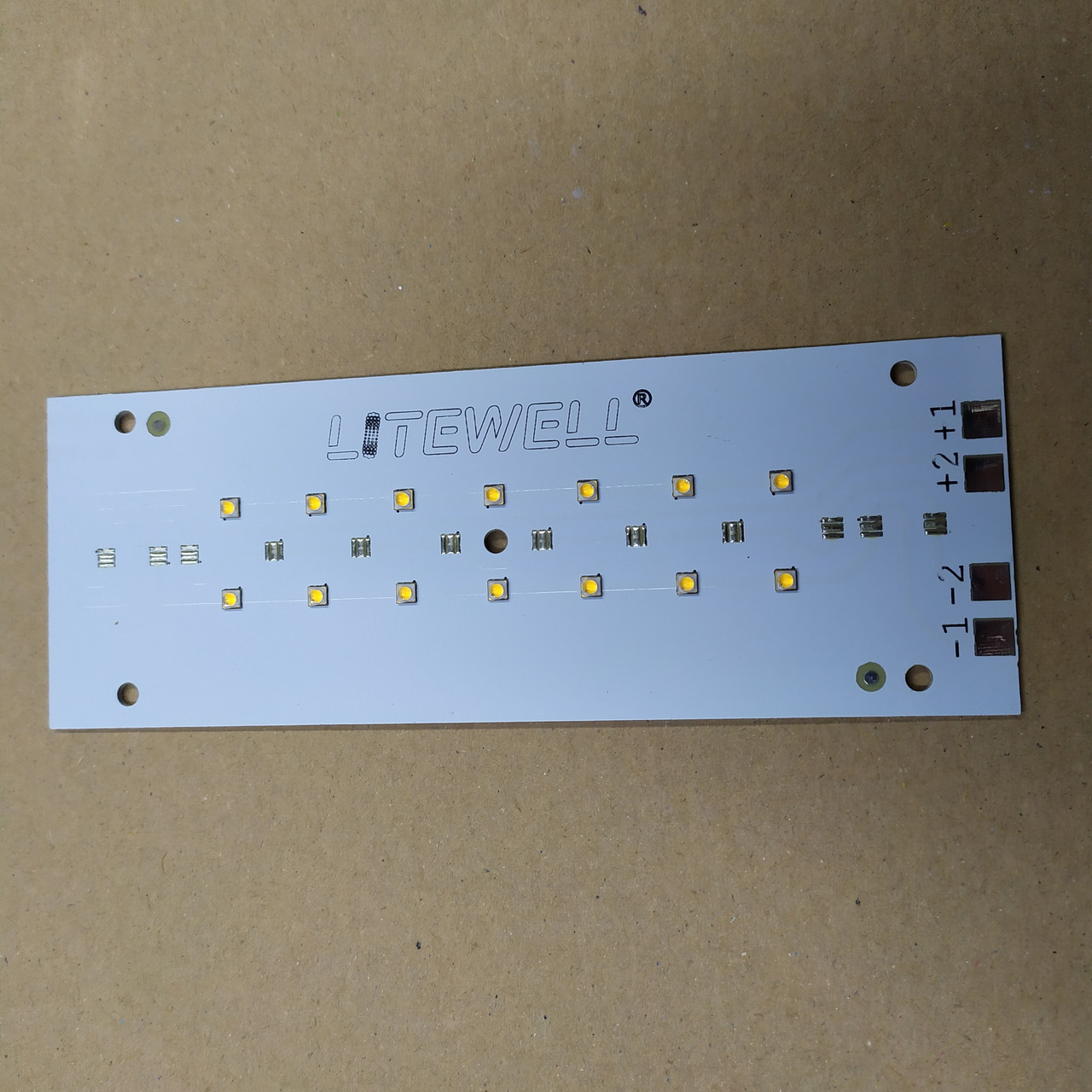 LED модуль на ал.плате (тепл.бел) Osram 14LED - фото 1 - id-p1576419933