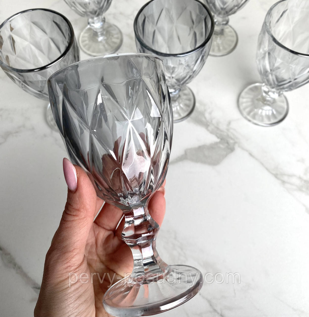 Набір келихів для вина з кольорового скла з перламутром Shine Графіт 260 мл 6 шт., фото 1