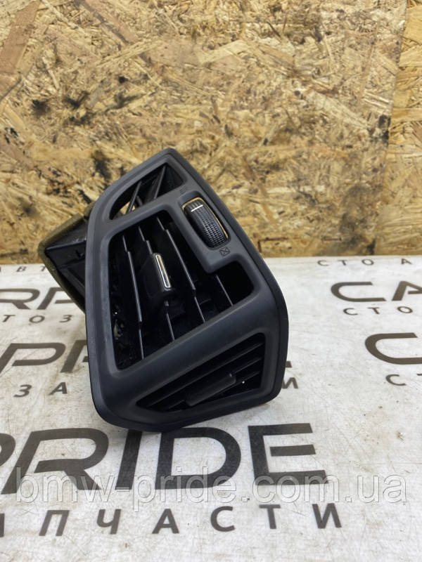 Дефлектор повітроводу FORD ESCAPE MK3 1.6 2014 прав. (б/у)