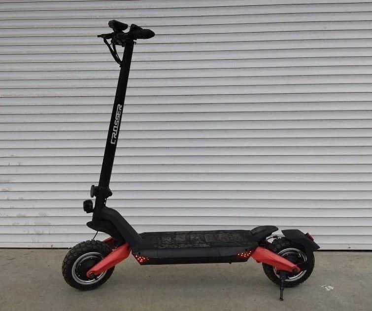 Crosser T8 колеса 10" потужність 1500W Батарея 15 А/год 48v