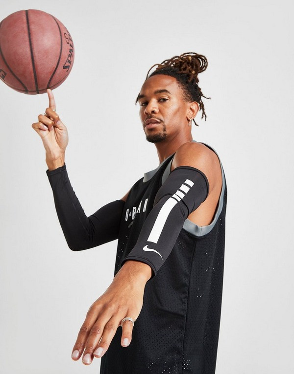 Nike Pro Elite Sleeves 2.0 1