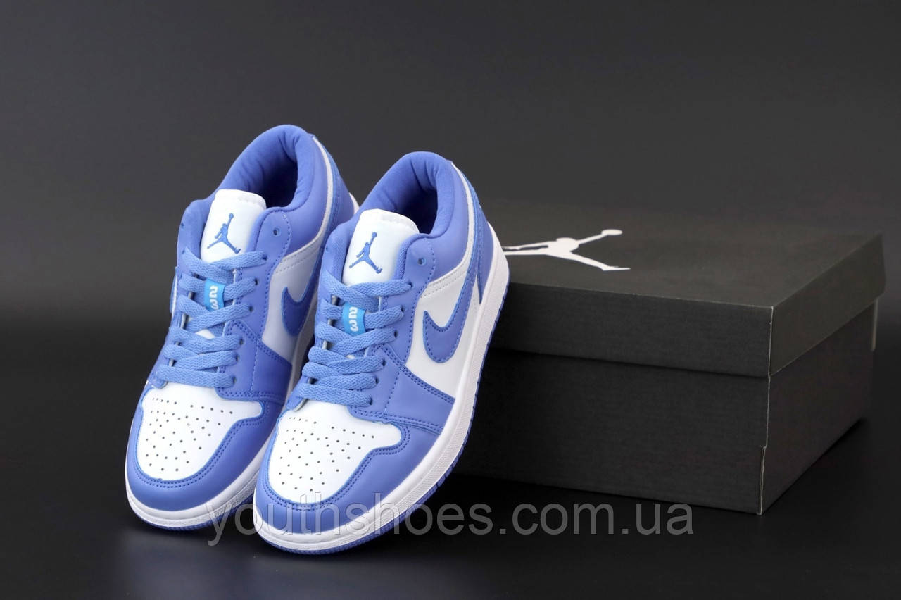 Кросівки N*ke Air Jordan 1 фіолетовий з білим р.36-39