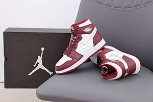 Жіночі баскетбольні високі кросівки Nike Air Jordan 1 Mid Bordo (Найк Аїр Джордан бордові)